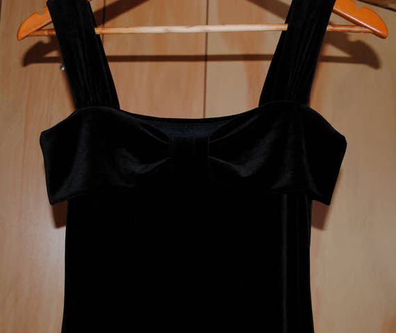Black Velvet 1960's Shift Dress • Vintage Shift Dr