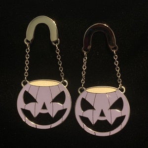 The Bucket Dangle Earrings (Purple)