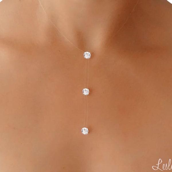 Invisible Triple solitaire necklace 6mm Swarovski® - Silver - Transparent peach nylon thread - Minimalist jewelry - Adjustable - Wedding