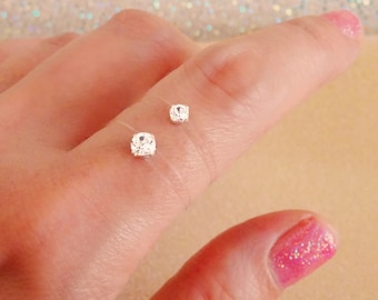 Bague transparente Tiny 3mm ou 4mm, bague cristal pure illusion