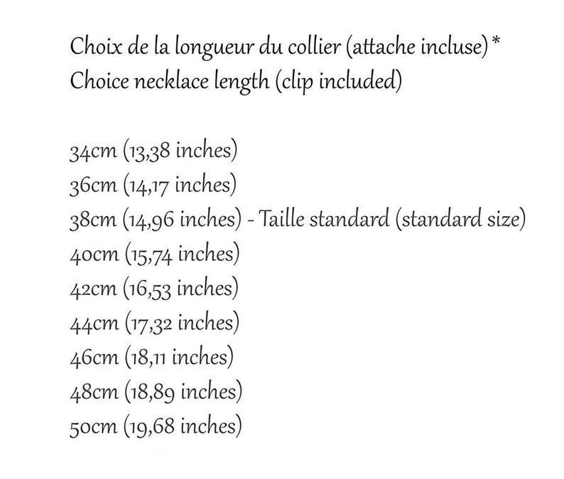 Pode incluir: Um gr&aacute;fico mostrando os comprimentos dos colares em cent&iacute;metros e polegadas. Os comprimentos variam de 34 cm (13,38 polegadas) a 50 cm (19,68 polegadas). O tamanho padr&atilde;o &eacute; de 38 cm (14,96 polegadas).