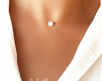 Transparent necklace with round solitaire pendant in 925 Sterling Silver, invisible choker made of nylon fishing line, minimalist illusion