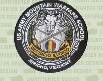 US Army Mountain Warfare School - 5&quot; Diameter Patch with WAX backing and Merrowed Edge - Jericho, Vermont - US Army Mountaineering