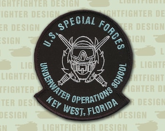 Combat Diver - Key West, FL - Special Forces Underwater Operation Patch - Wax backing, Merrowed Edge - Green Beret - Size is 3 3/8&quot; X 3&quot;