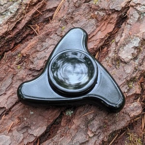 Spinet Elite Black - Metal Designer Fidget Spinner Toy Hand EDC - PVD-gecoat roestvrij staal - Glad keramisch R188-lager, draaiingen van 4-6 minuten