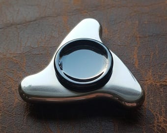 Spinet Elite - Juguete antiestrés de diseño metálico para uso diario - Acero inoxidable - Rodamiento cerámico suave R188 - Giros de 4 a 6 minutos