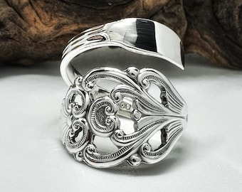 Handmade Swedish Silver Spoon Ring: Floral Pierced Design, 1964
