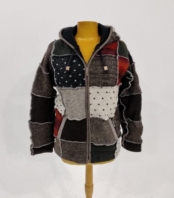 Cárdigan de lana con parches de punto a mano, forro polar cálido