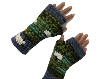 Hand Knitted Warm Wool Fleece Lined Handwarmers Bright Green Grey Sheep Pattern Wrist Arm Warmers Fingerless Gloves Space Dye Knit Mittens