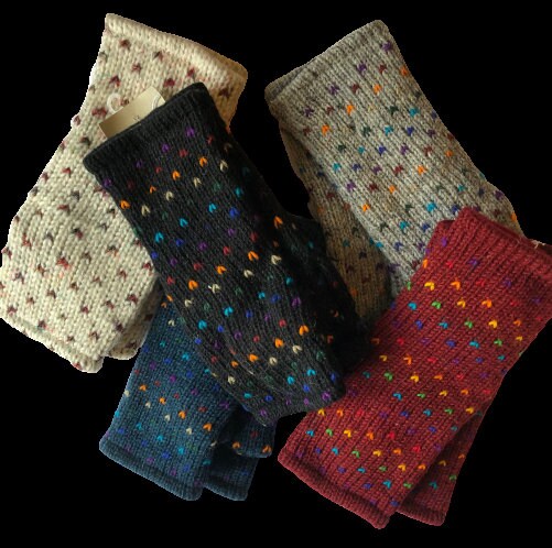 Fleece Lined Plain Coloured Knitted Wool Wrist Warmers Unisex Mitts B…