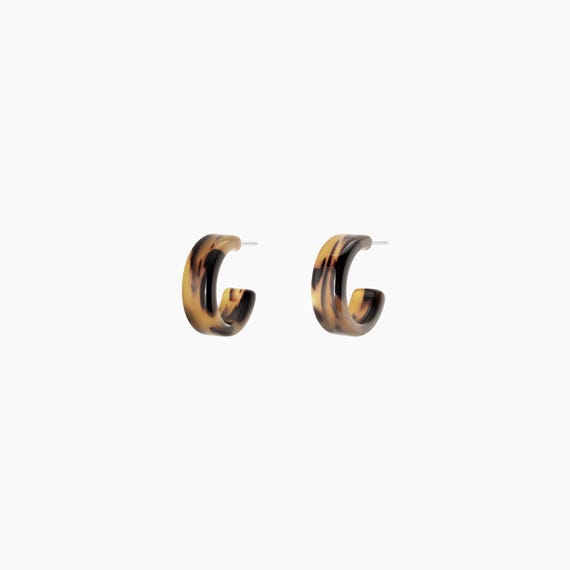 Small tortoise shell hoop earrings discount