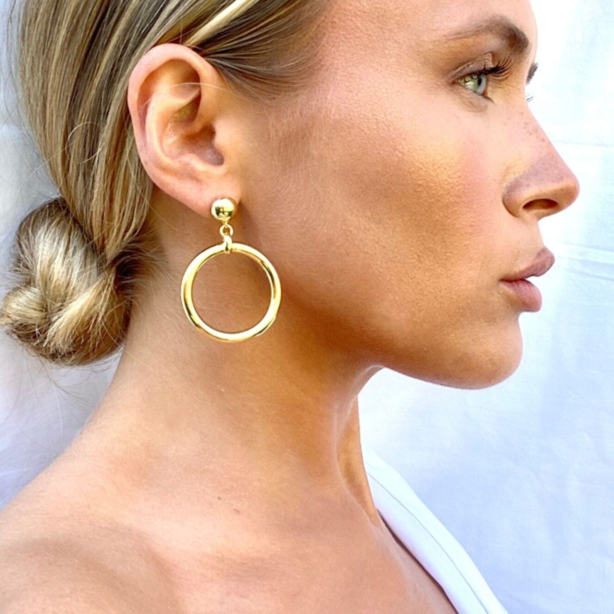 18K Gold Plated Crush Hoop Earrings, Gold Hoops, Women Jewelry, Minimalist Classy Quilted Vintage Huggie Hoops, Women Gift