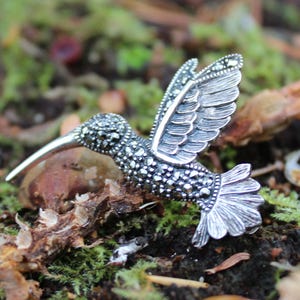 Vintage Estate 925 Sterling Silver Hummingbird Brooch With Marcasite