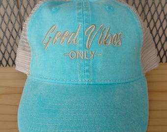Good Vibes Only, Hippie Hat, Trucker Hat, Comfort Color hat, Embroidered Hat, Adjustable Baseball Cap, Mesh Back Hat, Beach Hair