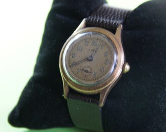 Vintage militaireWWII LOV watch - mechanical with manual winding