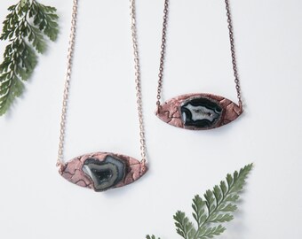 Geode Agate Necklace / Minimalist Copper Necklace / Electroformed