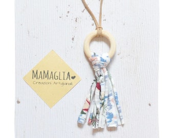 Charm necklace for woman, wood necklace, recycled fabric necklace, handcrafted collier, vegan necklace, ecofriendly jewels, gift for mum