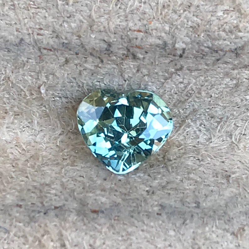 mint green sapphire mint green sapphire