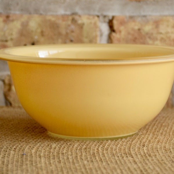 Pyrex Nesting Bowl, Beige, 1 Liter,  Clear Glass Bottom, Sold Individually