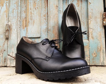 Custom black leather womens platform oxfords shoes, cool chunky platforms goth lolita heels, women derby shoes