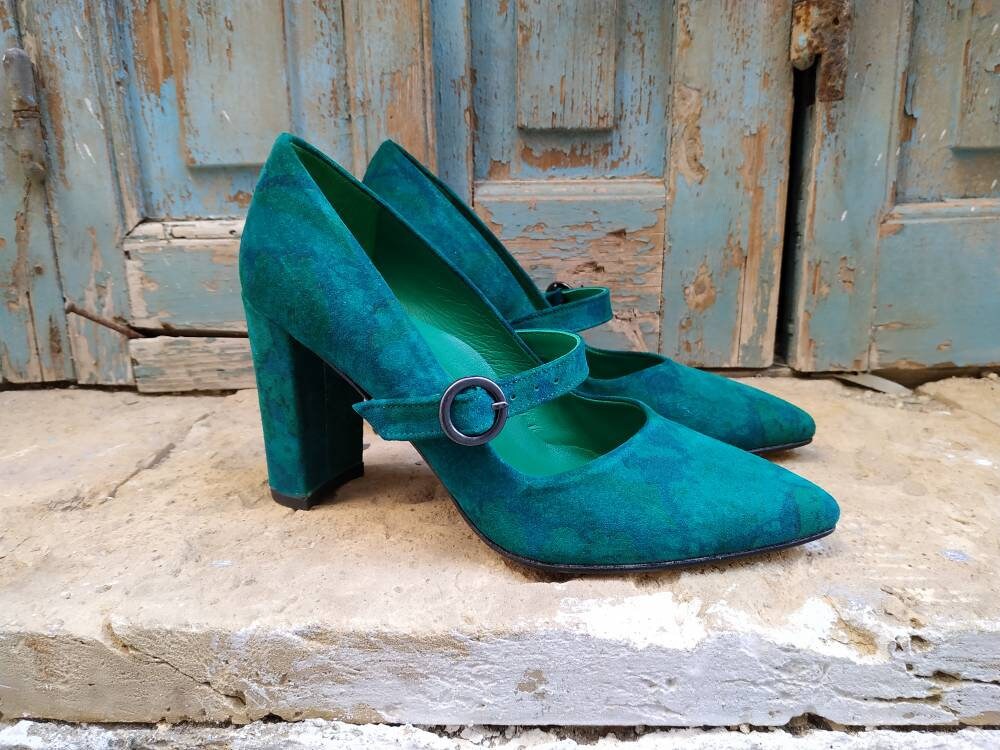 Emerald green hotsell suede heels