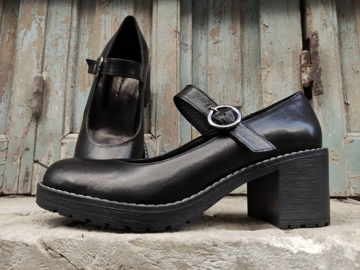 thick platform heels