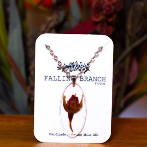 Real Rose Necklace - Handmade Resin Jewelry with Dried Flowers - Nature-Inspired Gift for Her