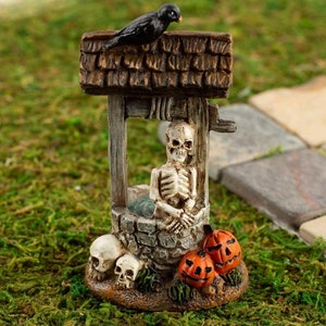 Miniature Garden Skeleton in well with crow, pumpkins and skulls, height 4 inches, Halloween
