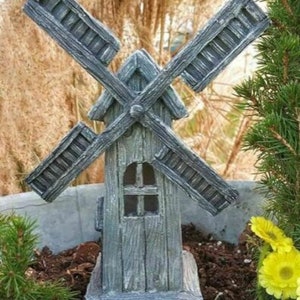 Miniature Garden Old Fashioned Windmill, height 7 inches x width 4.5 inches, Vanes do NOT spin