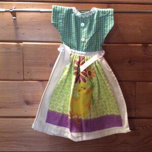 Stove towel, spring stove towel, hanging stove towel, kitchen towel,stove towel dress