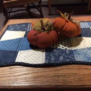 Set of 2 Handmade pumpkins, pumpkins, painted handmade pumpkins