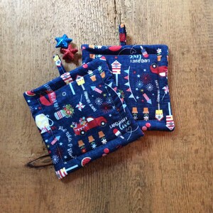 Set of 2 potholders , Potholders, patriotic potholders, handmade potholders
