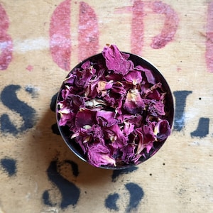 Rosenblüten Loseblatt Kräutertee - Koffeinfrei - Blütentee - Handgemacht - Ausgefallen - Tee Geschenk