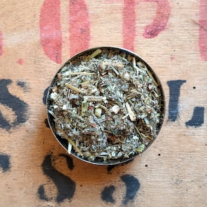 Chá de ervas de folhas soltas de artemísia - sem cafeína - chá para presente