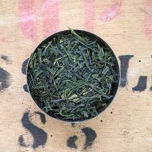 Japanischer Sencha Loseblatt-Tee - Japanischer Grüner Tee - Hochwertiger Grüner Tee - Tee Geschenk