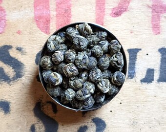 Dragon Pearls Luxury Chinese Green Tea - Long Zhu Loose Leaf - 100g By DGStoreUK