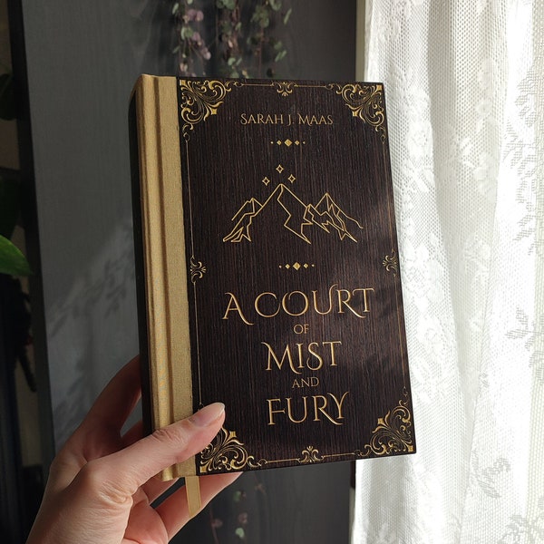 Édition spéciale A Court of Mist and Fury, reliure exclusive ACOMAF, couverture rigide en bois unique, fabrication artisanale