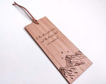 Wooden Acotar Bookmark, To The Stars Who Listen, Minimalistic Velaris Bookmark, Fantasy Reader Gift, Christmas Gift For Fantasy Lover