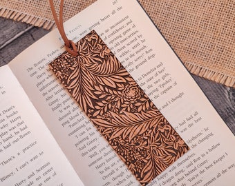 Nature Bookmark, Leaf Aesthetic Bookmark, Floral Bookmark, Christmas Gift For Readers, Bookmarks For Women, Engraved Bookmark With Tassel