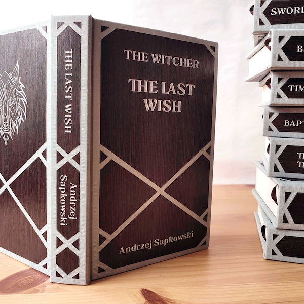 Last Wish, The Witcher Books Rebound in Wood and Linen, Wooden Hard Cover, Handmade Collector Edition, Sapkowski, Geralt, Fan Gift, Gwent