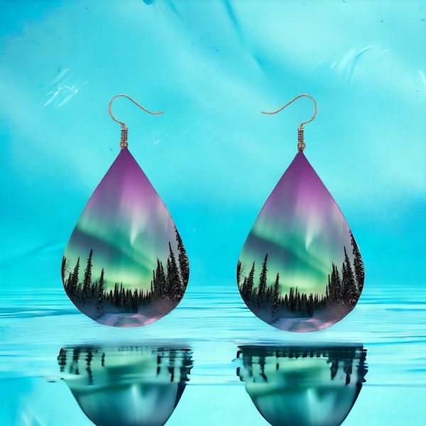 Northern Lights Scene | Aurora Borealis Teardrop Earrings | Gift Ideas | Finished Product