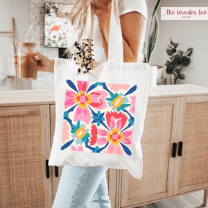 Wildflower Tote Bag, Abstract Floral Tote, Mothers Day Gift, Trendy Flower Shoulder Bag,Women Gift Bag,Shopping Tote Bag,Vintage Flower Bag