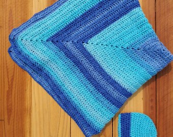 Blue baby blanket set