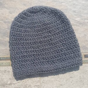 Grey Basic slouchy beanie with faux fur pom image 3