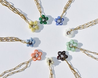 Gold/silver necklace with handmade flower glass pendant *Daria | VRNQ