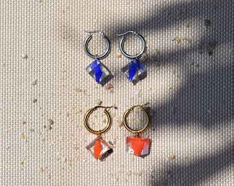 Murano Glass Ice Cube Earring - Stainless steel hoop earrings with Murano glass beads | VRNQ