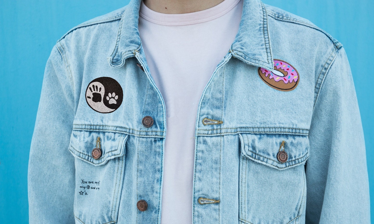 Yin Yang Della Stampa Della Zampa Del Gatto Illustrazione Di Stock