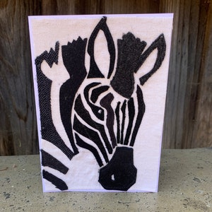 Cartão de felicitações em branco feito à mão em tecido de zebra
