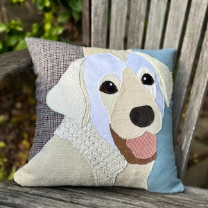 Handmade Labrador Dog Pillow Cover: Appliqued Wool Pet Decor