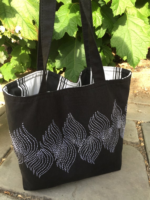 Tote Bag Sashiko black and white design on Linen Project | Etsy